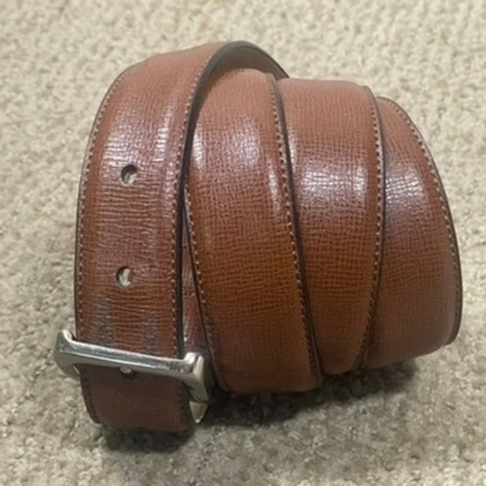 Tommy Hilfiger Leather Belt Men 42 Brown Textured Silver Buckle Preppy Americana